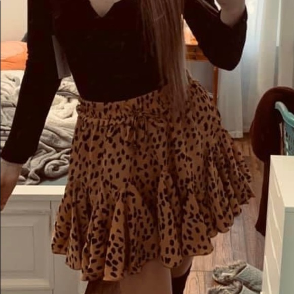 Skirt - Picture 1 of 4